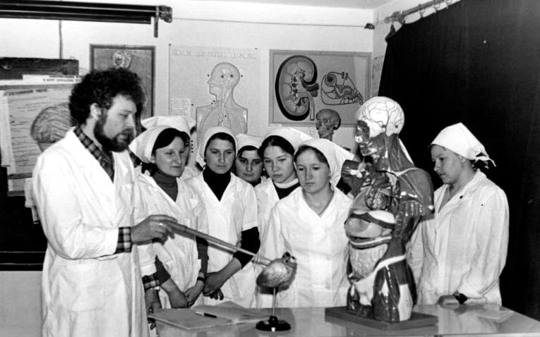 95-лет-истории:-более-500-фельдшеров-подготовил-за-годы-войны-медколледж-в-Петропавловске