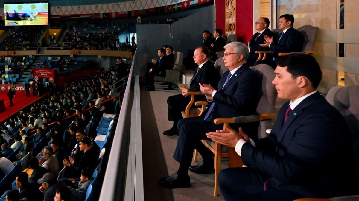 Касым-Жомарт-Токаев-посетил-турнир-qazaqstan-barysy-grand-slam