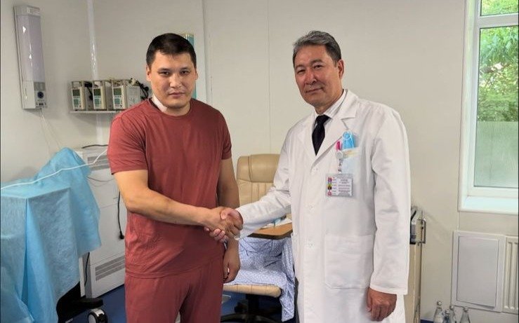 Я-возвращаюсь-к-жизни-—-Руслан-Берденов-сделал-первое-заявление-после-покушения