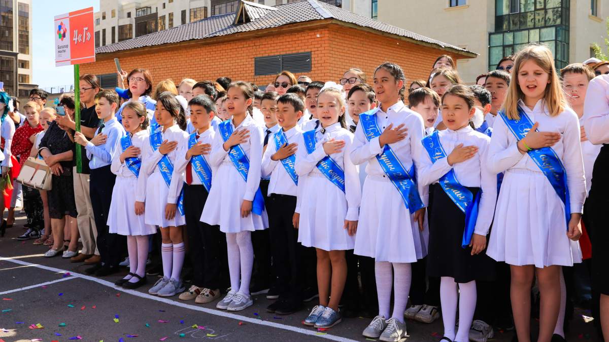 Учебный-год-в-школах-завершится-25-мая-–-Минпросвещения-РК