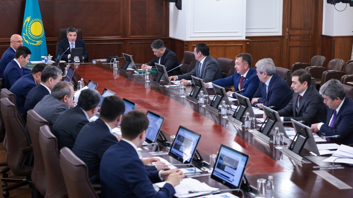 Премьер-министр-Казахстана-поручил-усилить-поддержку-ВИЭ-проектов