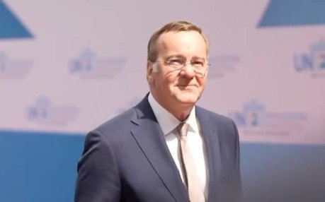 Германия:-министр-обороны-не-исключает-возвращения-обязательной-военной-службы