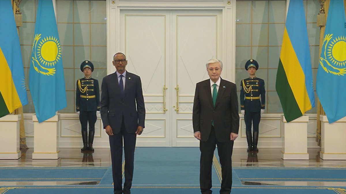 Президент-Руанды-Поль-Кагаме-прибыл-в-Акорду