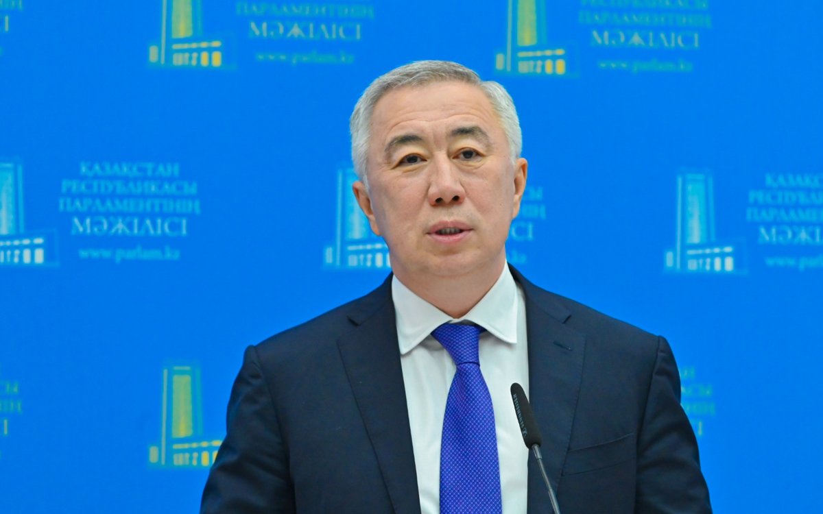Регионы-будут-получать-100-млрд-тенге-ежегодно-с-2026-года-—-Серик-Жумангарин