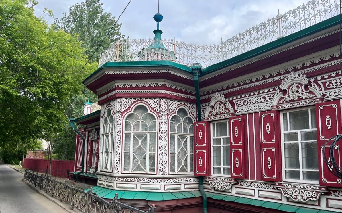 Не-по-канонам:-как-здание-под-мечеть-стало-музеем-литературы-и-искусства-в-Павлодаре