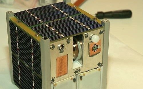 Тюркские-страны-объединяются-для-запуска-научного-спутника-cubesat