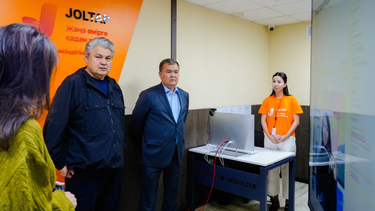 Госпрограммы-в-действии:-как-Астана-помогает-особенным-детям-и-безработным