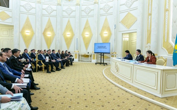 Ерлан-Карин-провел-Республиканское-совещание-по-вопросам-защиты-прав-детей