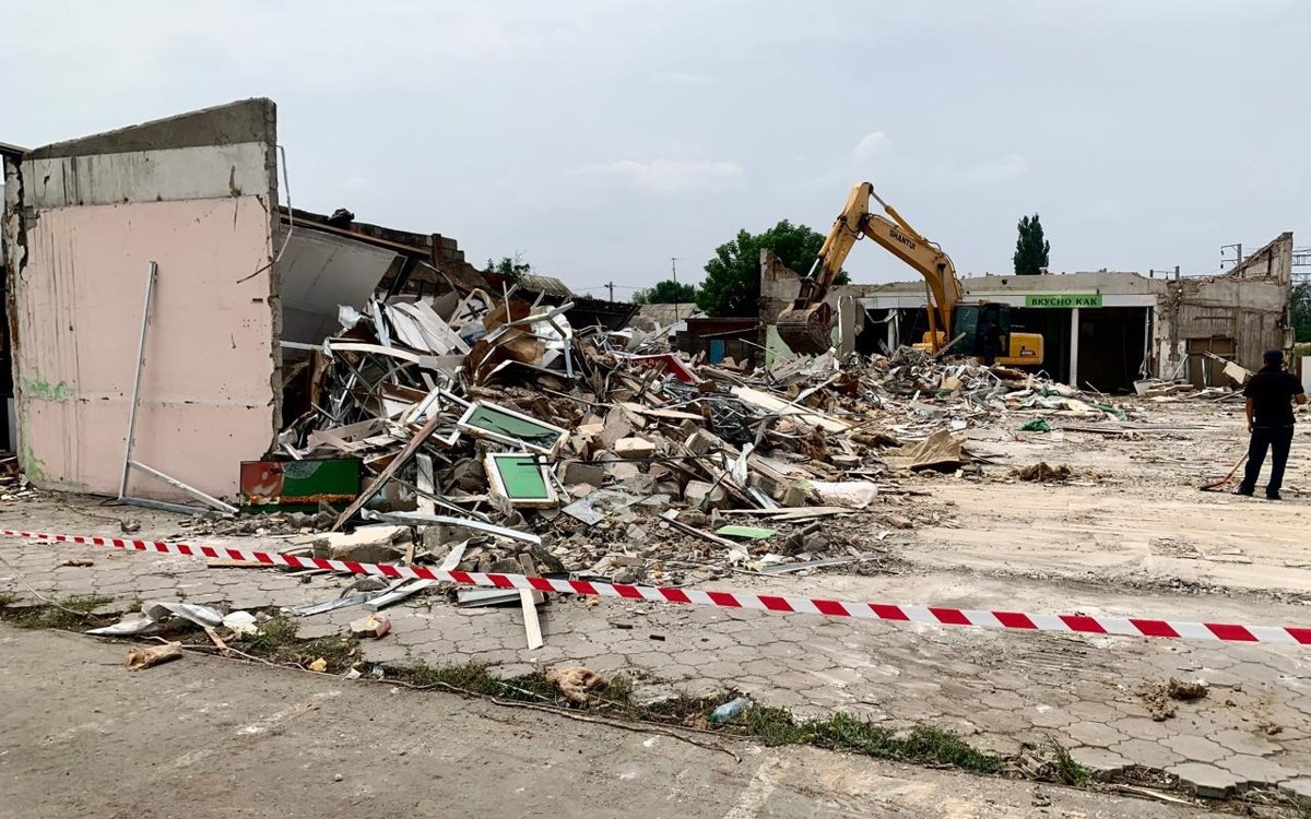 В-Таразе-начали-снос-зданий-под-строительство-моста