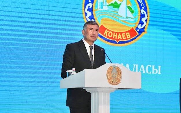 Жители-Конаева-жалуются-на-неприятный-запах-—-ответ-акима
