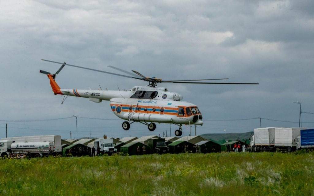 100-тонн-воды-сброшено-при-тушении-пожара-в-природном-резервате-«Акжайык»