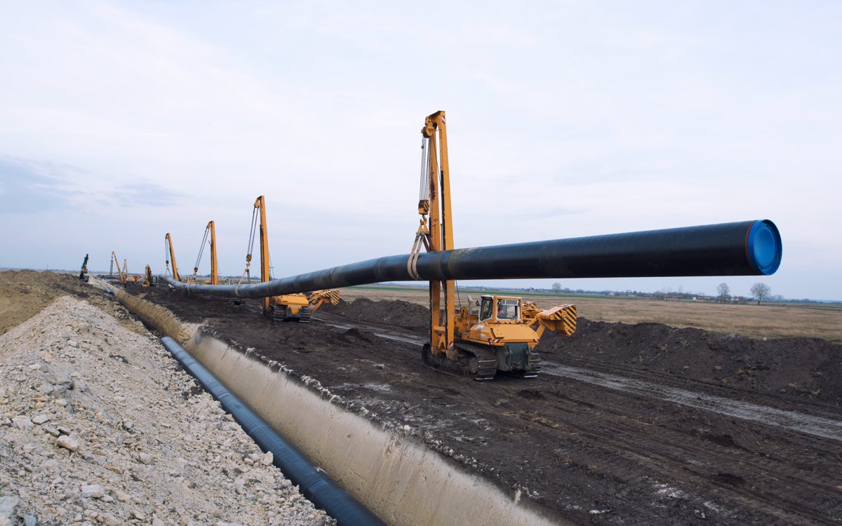 Разрыв-нефтепровода-в-Кызылорде:-виновные-в-загрязнении-наказаны