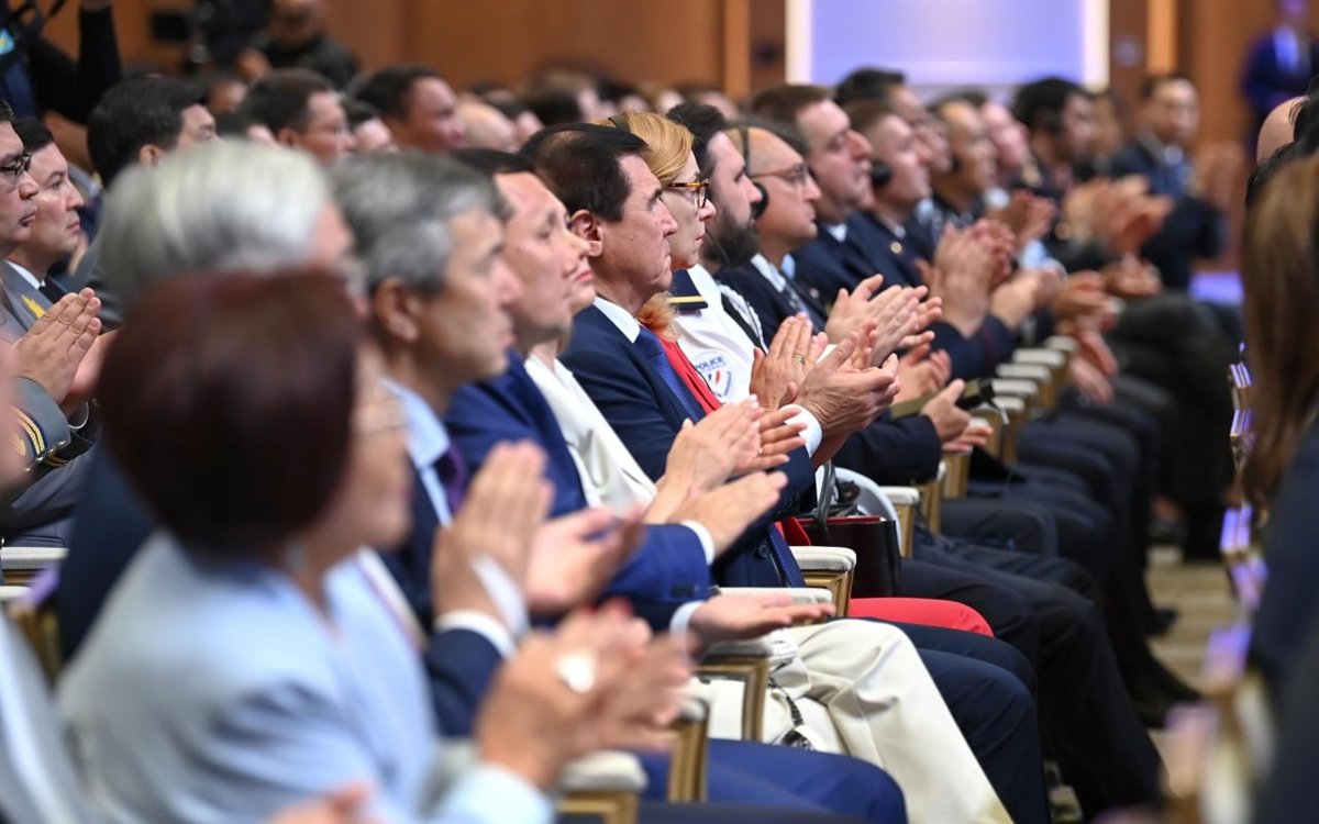 Президент-Казахстана-наградит-старейшин-сел,-где-нет-преступности
