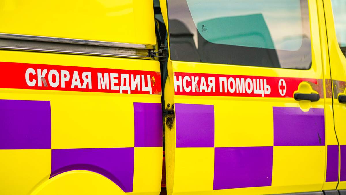 Трехлетний-ребенок-выпал-с-балкона-многоэтажки-и-погиб-в-Алматы