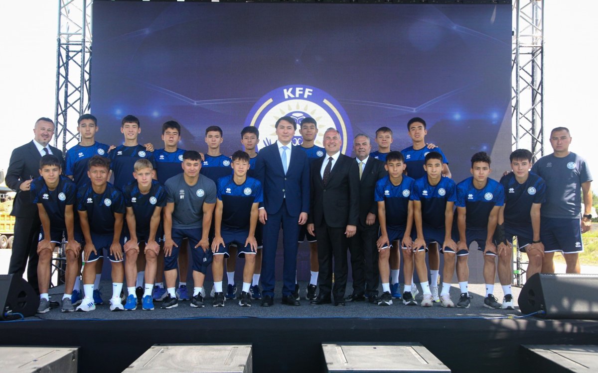 Футбольную-академию-по-стандартам-fifa-построят-в-Алматинской-области