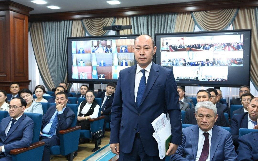 Назначен-руководитель-управления-экономики-и-финансов-Кызылординской-области