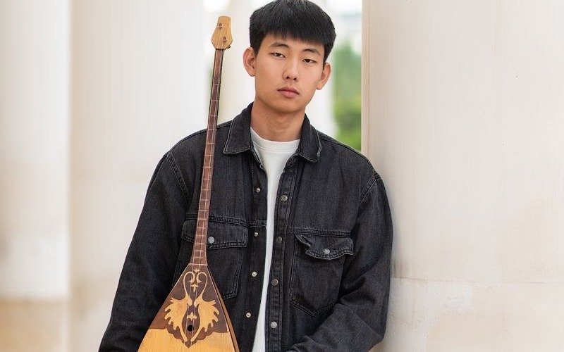 Как-домбра-покорила-сердце-корейца-из-Рудного