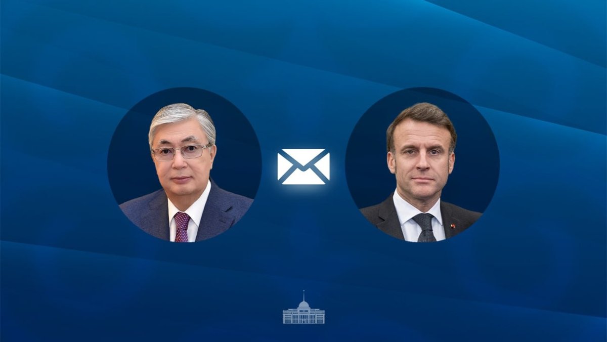 Глава-государства-направил-поздравительную-телеграмму-Президенту-Франции