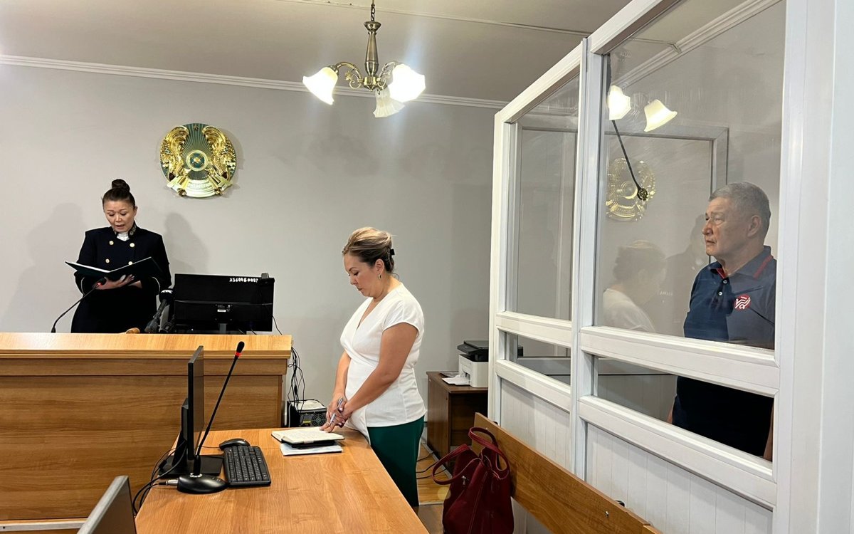 В-Алматы-огласили-приговор-по-делу-о-захвате-заложницы-в-аэропорту