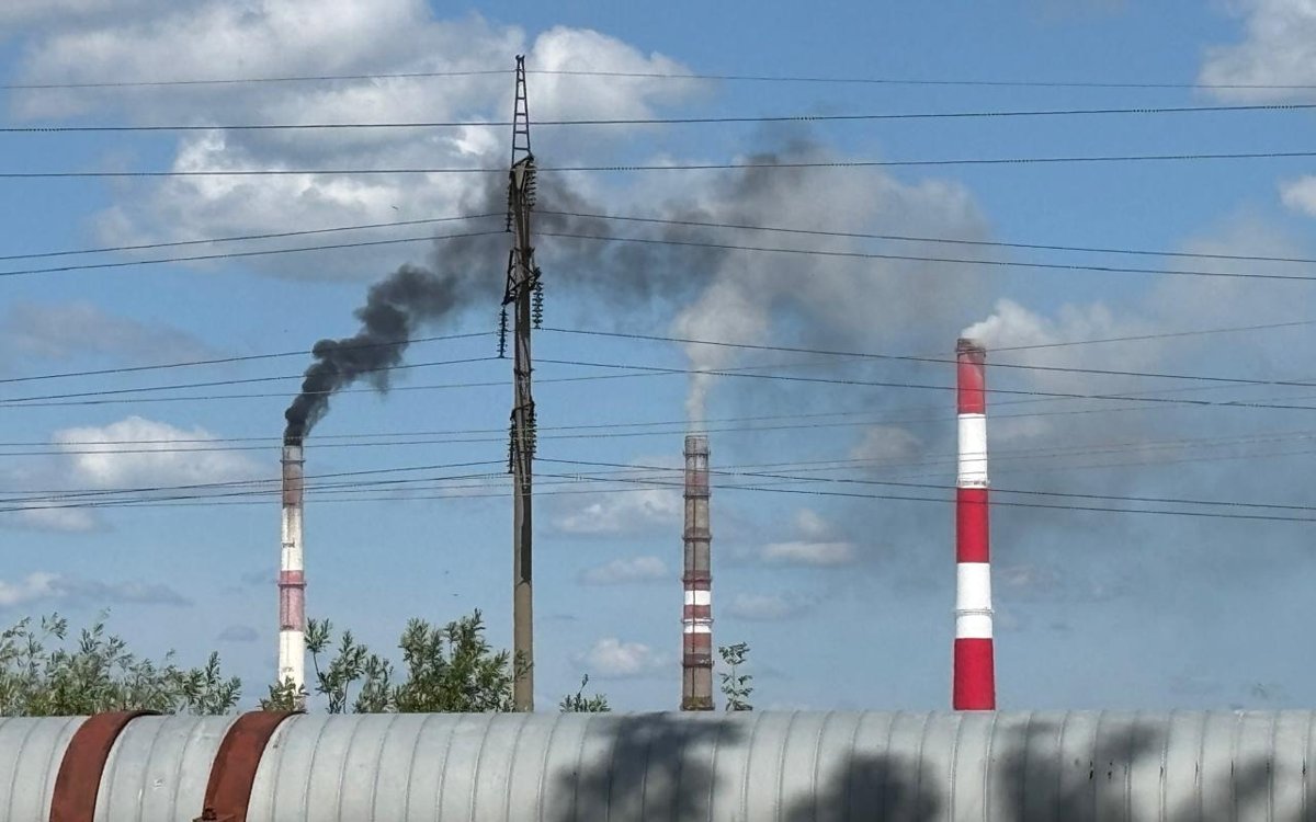 Новая-дымовая-труба-ТЭЦ-2-Петропавловска-готова-к-эксплуатации
