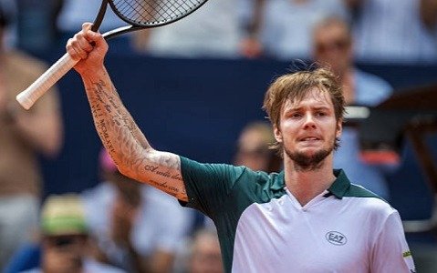Александр-Бублик-выиграл-турнир-серии-atp-250-в-Швейцарии