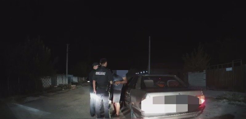 Нарушитель-выбросил-оружие-во-время-погони-в-Жамбылской-области