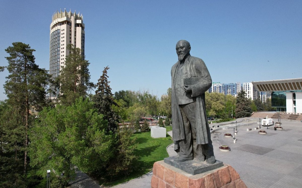 Как-в-Алматы-отметят-180-летие-Абая-Кунанбаева