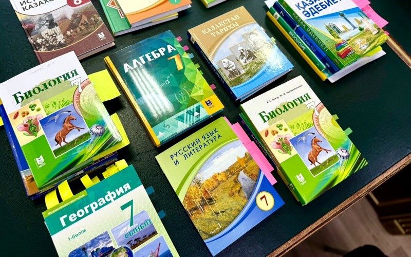 Что-изменилось-в-казахстанских-школьных-учебниках