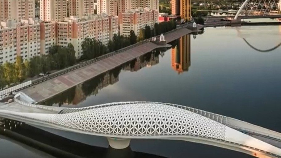 В-Астане-арестовали-водителя-за-заезд-на-Атырауский-мост