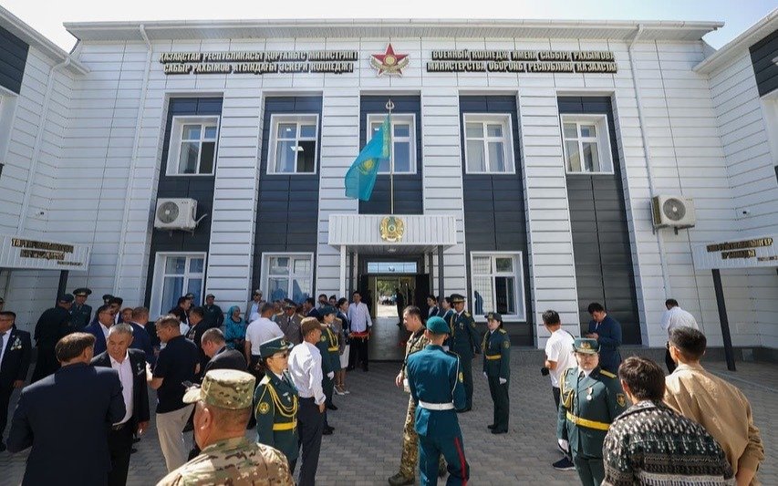 Новый-корпус-военного-колледжа-имени-Сабыра-Рахимова-открылся-в-Шымкенте