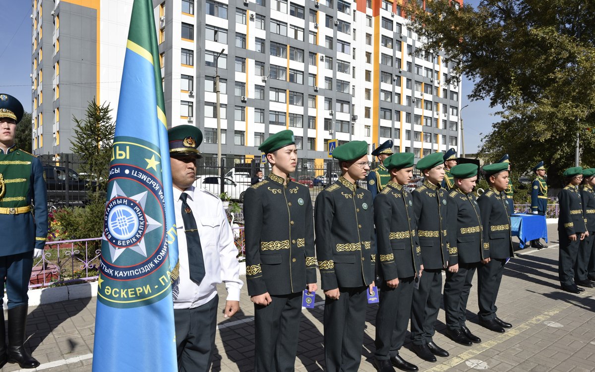 В-Астане-открыли-военно-патриотический-класс-«Жас-шекарашы»