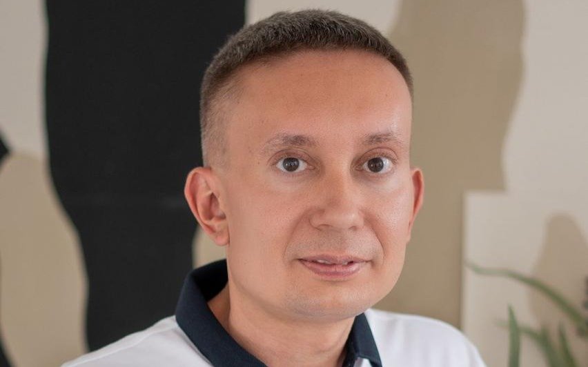 Инициативы-Президента-об-однопалатном-Парламенте-и-министерстве-ИИ-прокомментировал-эксперт