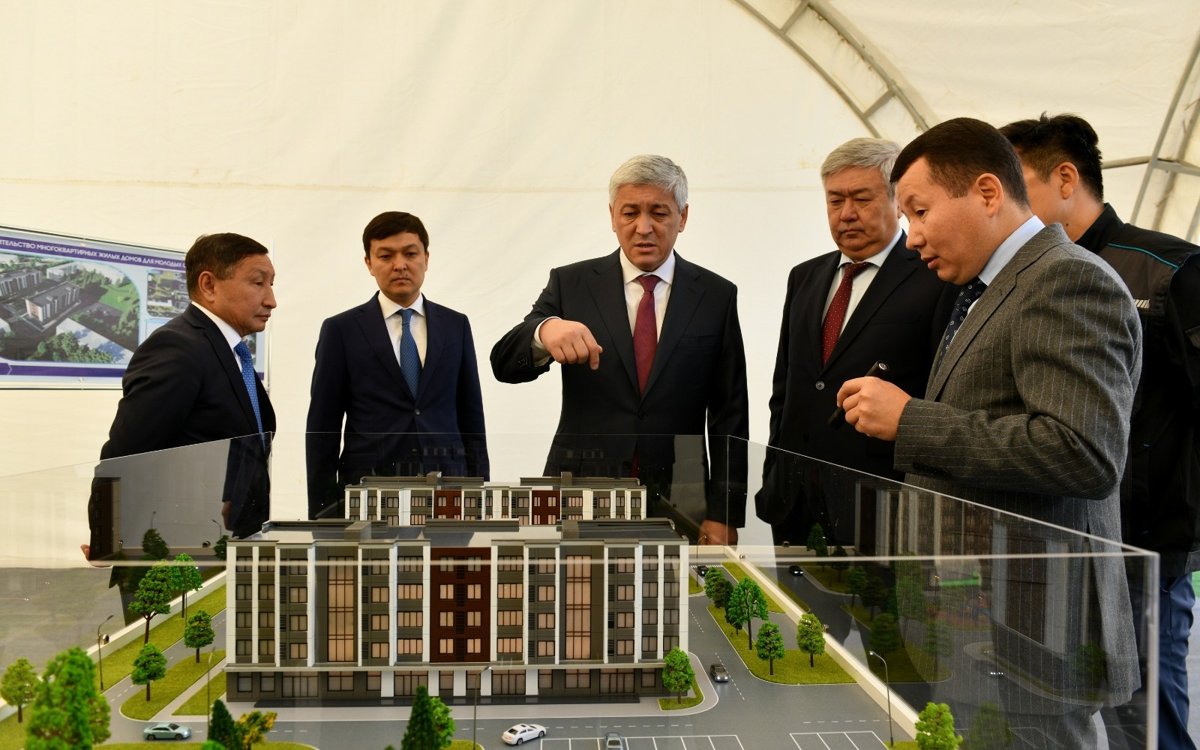 Социальная-инициатива-в-энергетике:-в-Топаре-возводят-жилье-для-молодых-кадров