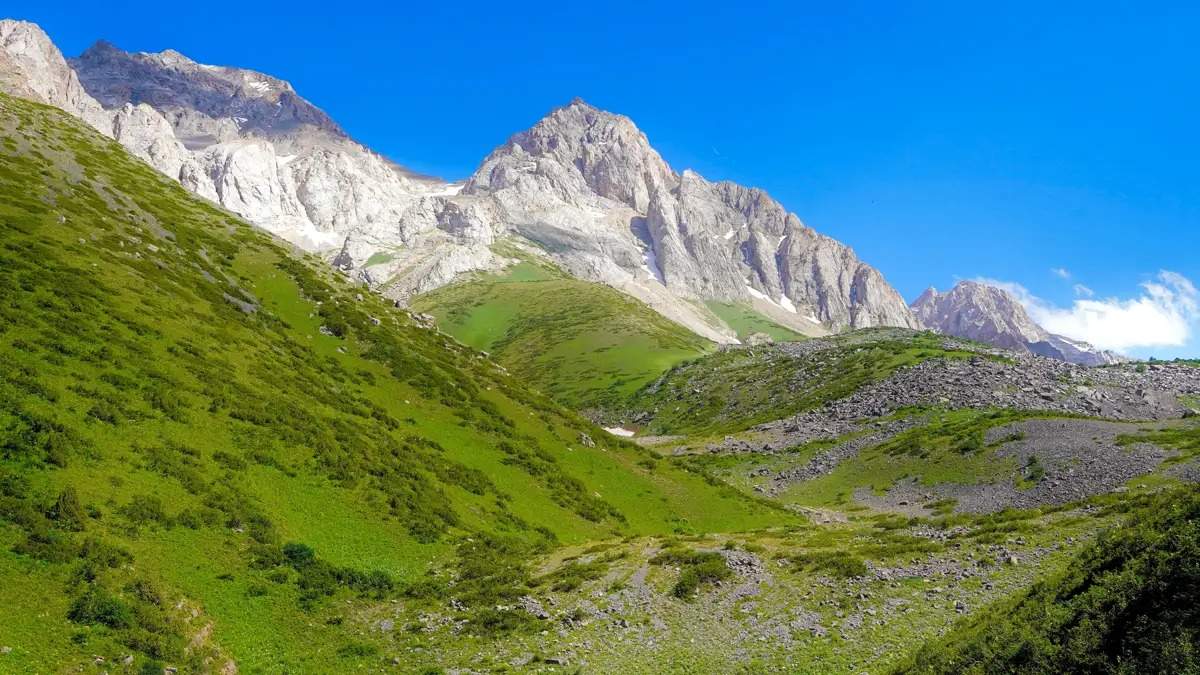 В-горах-Алматинской-области-возможны-поджоги-—-ДЧС-усилил-рейды