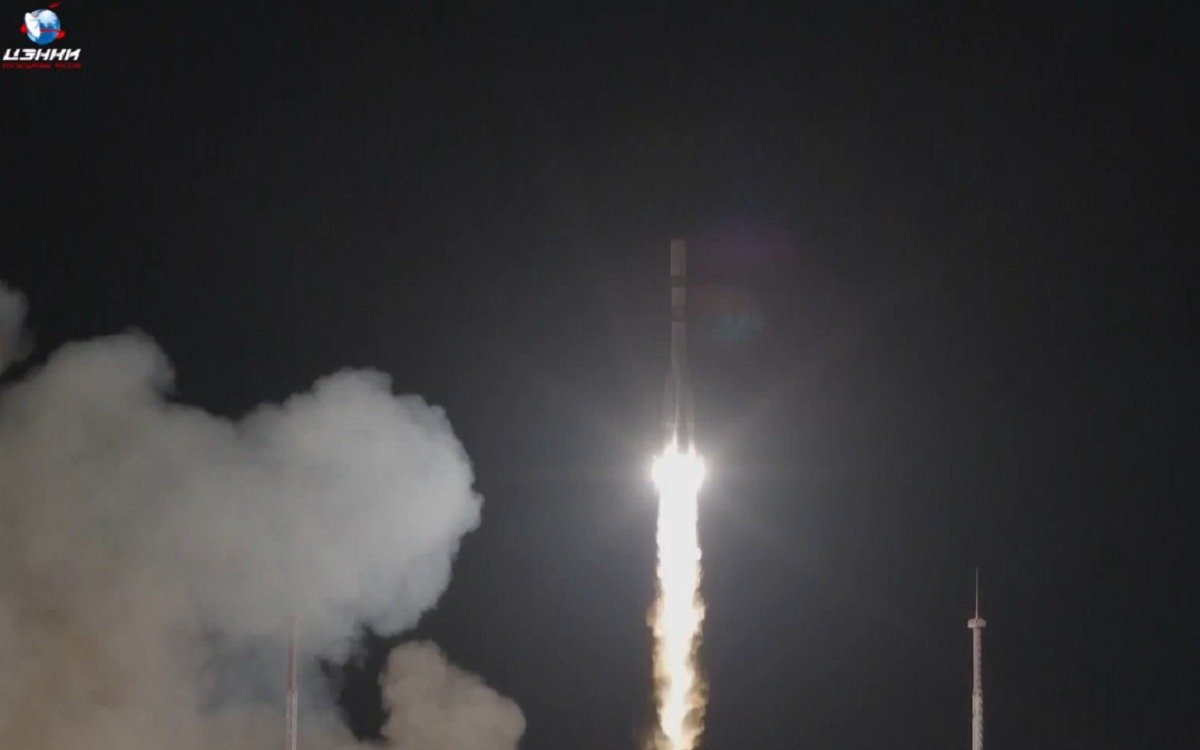 Космический-грузовик-«Прогресс-МС-32»-стартовал-с-Байконура