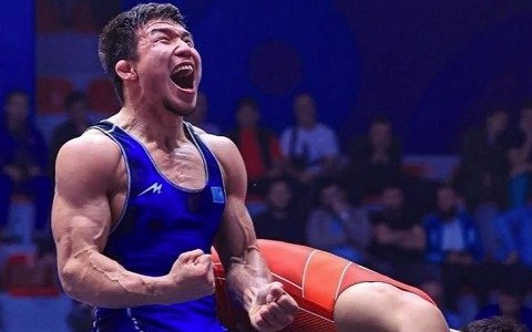 Борец-Нуркожа-Кайпанов-собрал-полную-коллекцию-медалей-чемпионатов-мира