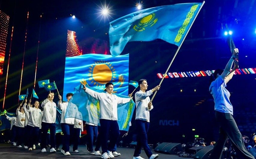 Казахстанцы-завоевали-семь-«Медальонов-отличия»-на-euroskills-2025