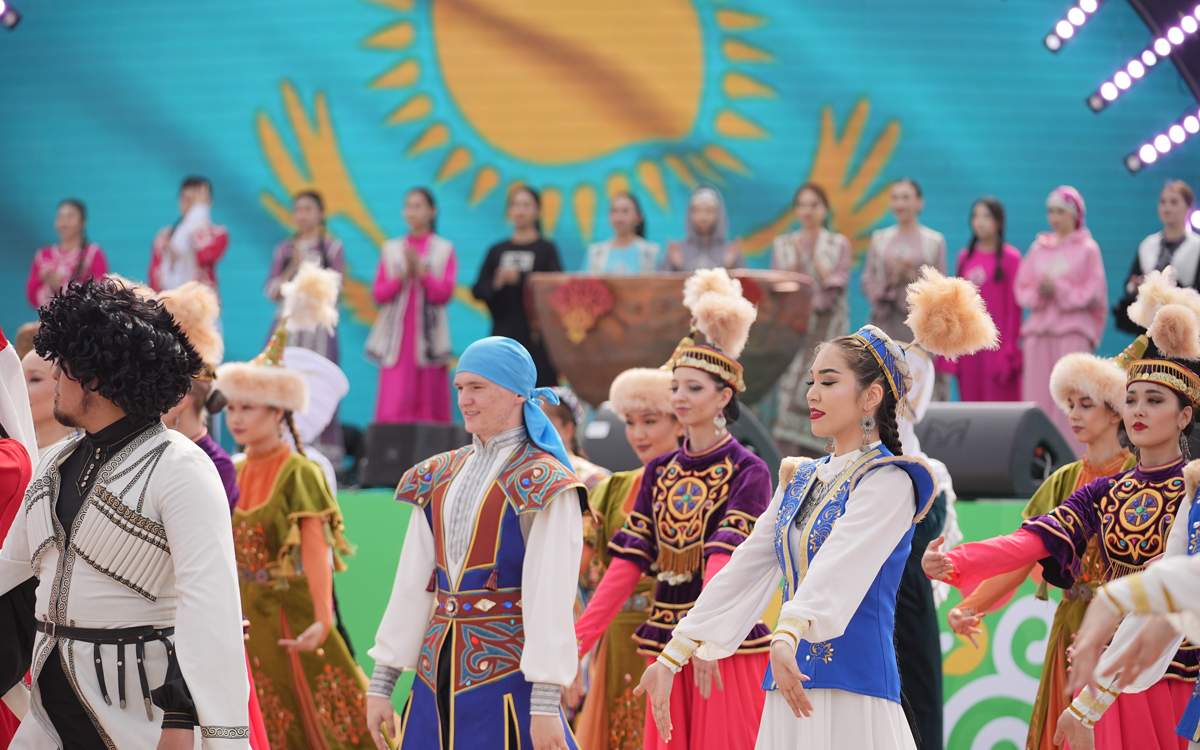 95%-жителей-Казахстана-отмечают-стабильность-межэтнических-отношений-в-стране