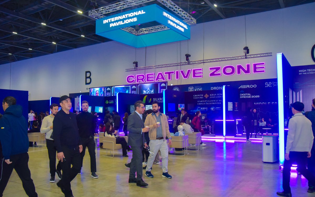 В-Министерстве-ИИ-объяснили-сбои-с-интернетом-на-форуме-digital-bridge-2025