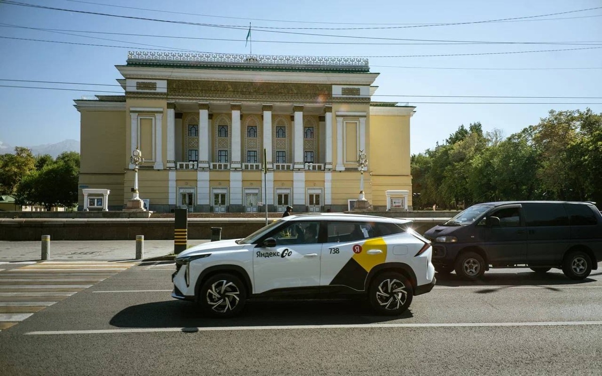 Рост-запросов-к-Алисе-на-казахском-на-70%:-как-yandex-qazaqstan-поддерживает-госязык