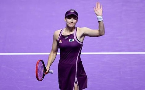 Елена-Рыбакина-обыграла-вторую-ракетку-мира-на-итоговом-турнире-wta