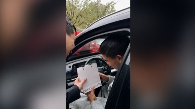 Главное-–-правильное-восприятие:-Давид-Лория-—-о-подарках-игрокам-«Кайрата»