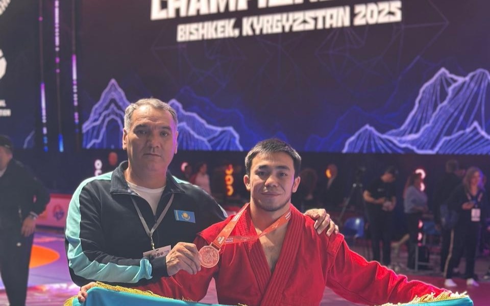 Гвардеец-Арман-Турымбетов-завоевал-бронзу-на-юбилейном-Чемпионате-мира-по-самбо