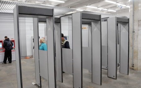 Металлоискатели-предлагают-установить-в-крупных-ТРЦ-Казахстана