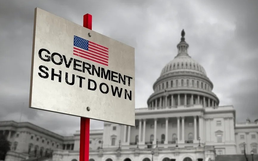 Последствия-приостановки-работы-правительства-США:-цифры
