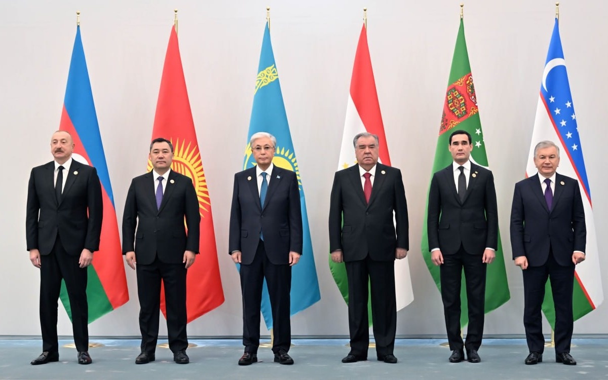 Касым-Жомарт-Токаев-прибыл-на-Консультативную-встречу-глав-государств-ЦА