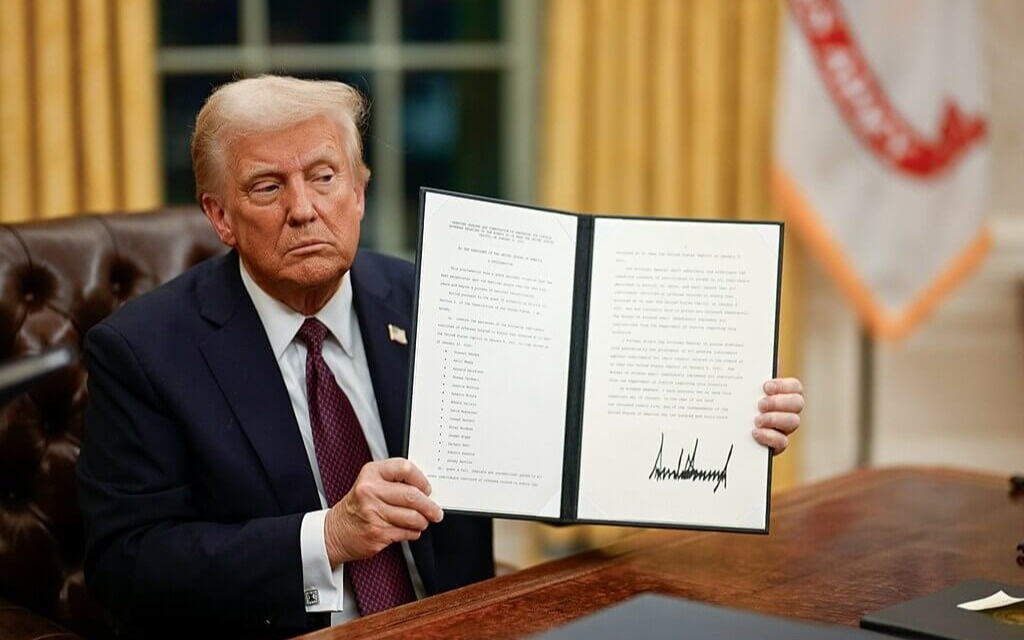 Трамп-запустил-миссию-genesis-для-ускорения-развития-ИИ-в-США
