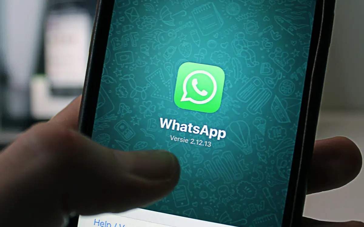 Сообщения-whatsapp-могут-содержать-информацию-о-геолокации-—-эксперт
