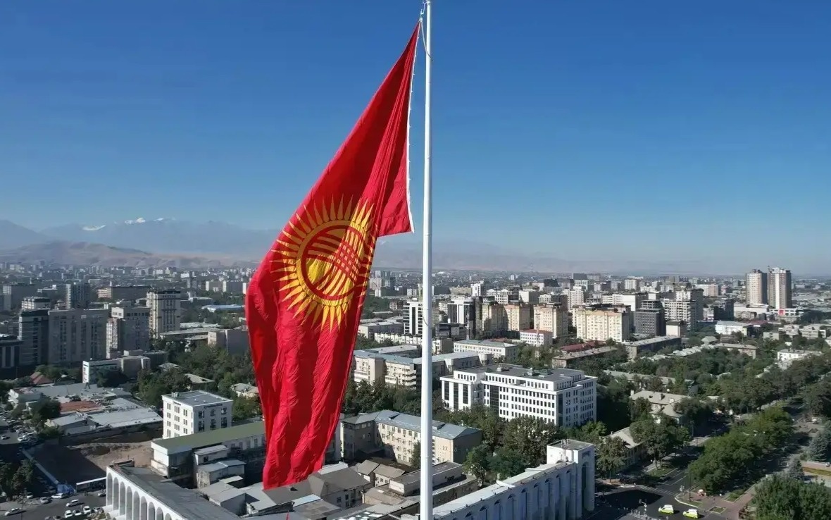 Парламентские-выборы-в-Кыргызстане:-наступил-«день-тишины»