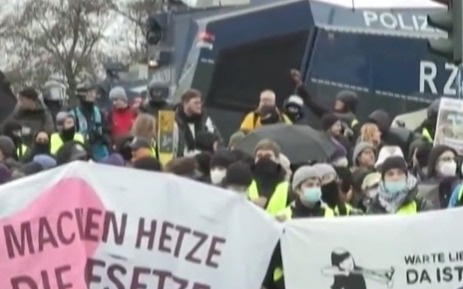 В-Германии-массово-протестуют-против-создания-ультраправой-молодежной-организации